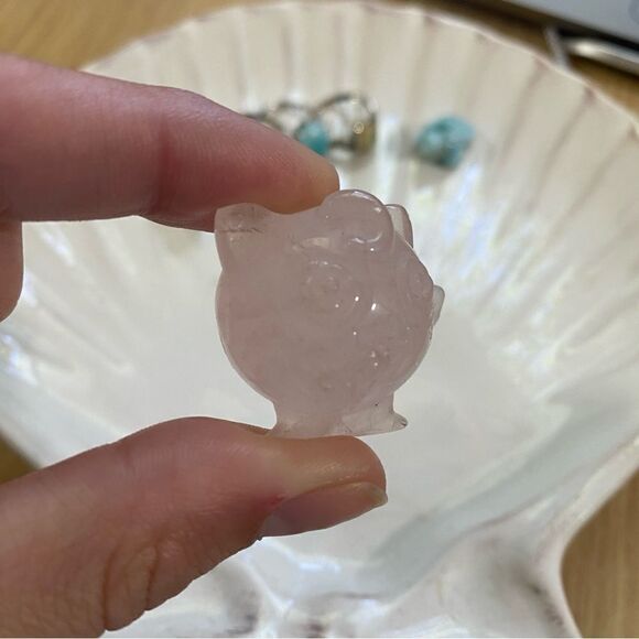 Pokémon jigglypuff rose quartz crystal carving 🎶 🎤 - Picture 1 of 5